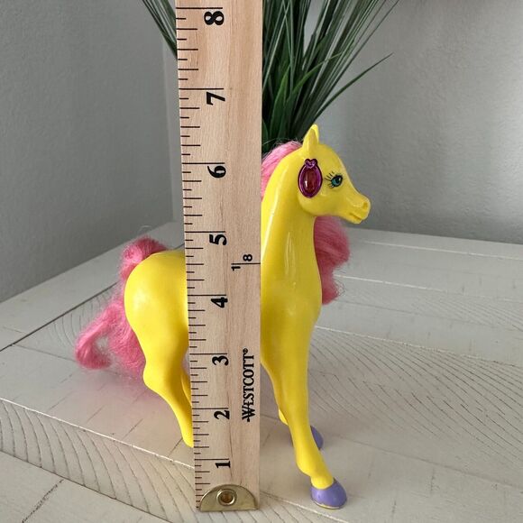 MGA Magic Touch Pony Crystalia Yellow Horse Gems Jewels NOT WORKING Vintage 1996 - Picture 11 of 11
